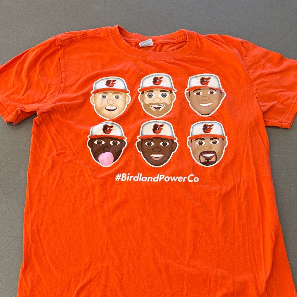 Orioles Gildan Orange Emoji BirdlandPowerCo Tee size M